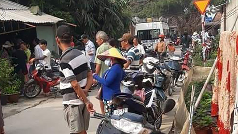 Co gai chet trong nha tro voi nhieu vet thuong, nguoi dan ong song chung bien mat