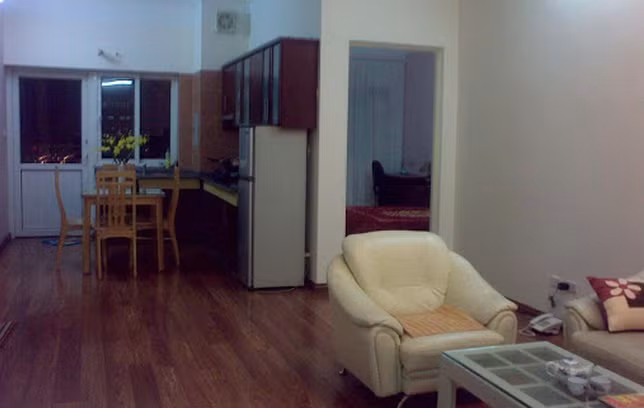 Luong 40 trieu/thang, cuoi 5 nam van di thue tro vi ly do nay