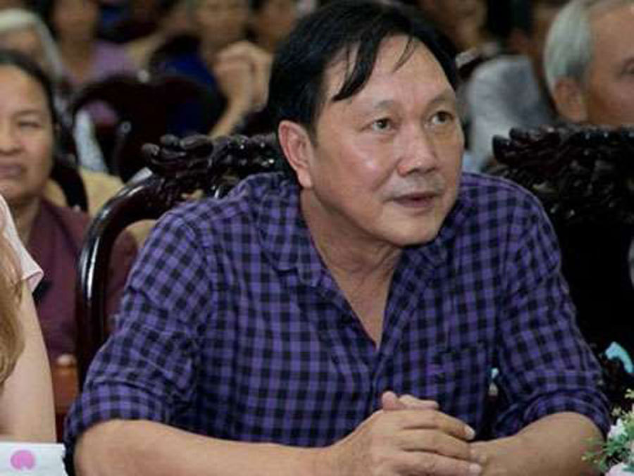 Đại gia thủy sản Dương Ngọc Minh giàu có nhưng lại rất kín tiếng và giản dị với quần jeans, áo pull. Ảnh: Vietnamnet.