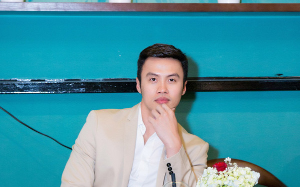 Ngoài 30, anh đã sở hữu 5 công ty, trong đó đảm nhận CEO công ty phân bón Ba Lá Xanh của gia đình.