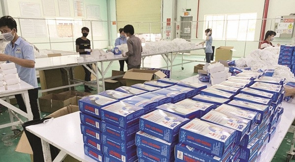 Khau trang “bay” toi My, chau Au...cuu DN det may Viet the nao?