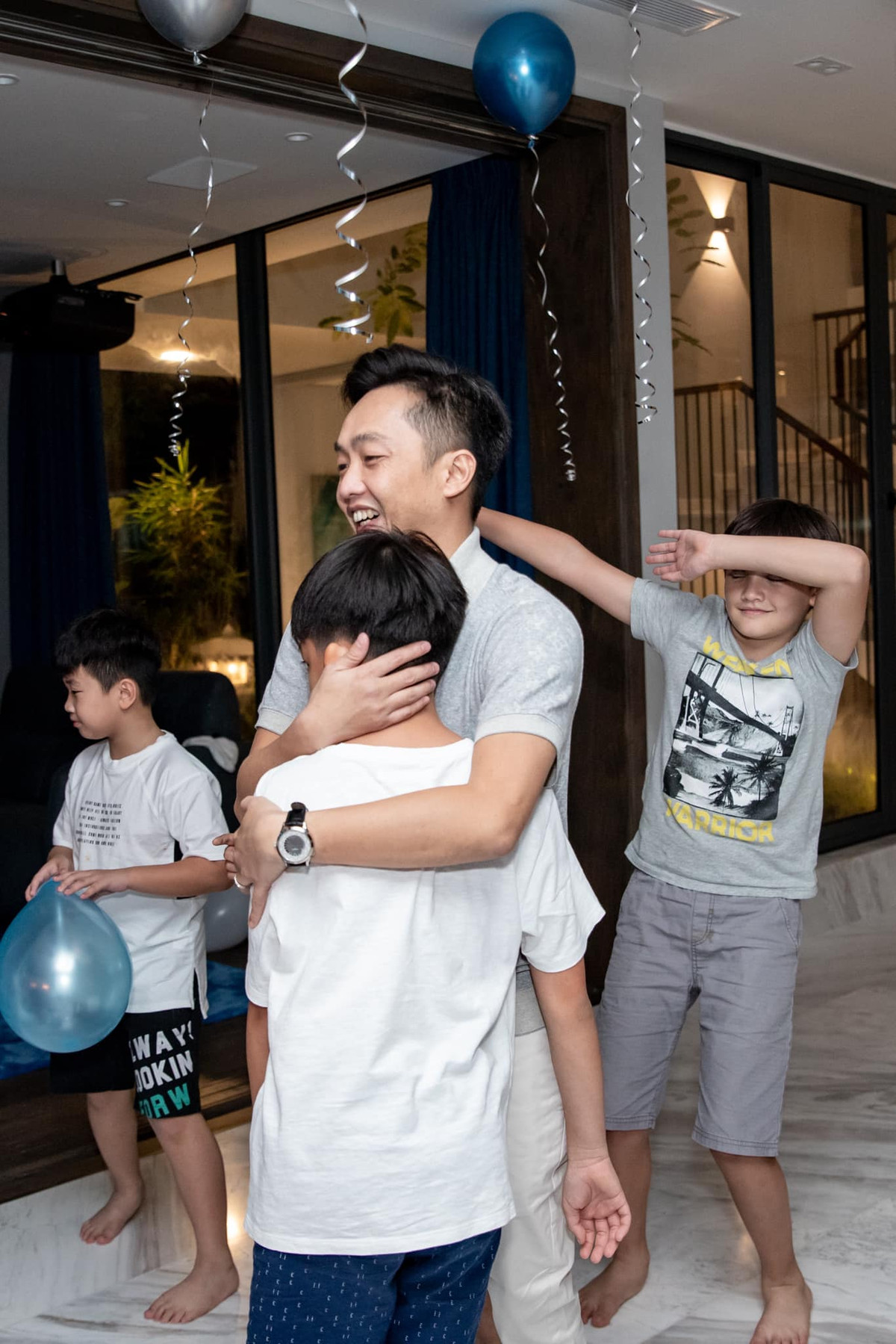 Với bé Subeo, Cường Đô La vẫn dành cho con những điều kiện tốt nhất từ môi trường sống, vui chơi, học tập...