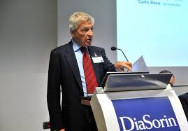 Khối tài sản của Gustavo Denegri tăng sau khi DiaSorin, một công ty công nghệ sinh học của ông hoàn thành các nghiên cứu y học cho một bộ xét nghiệm nhanh mới đối với virus corona. Ảnh: AP.