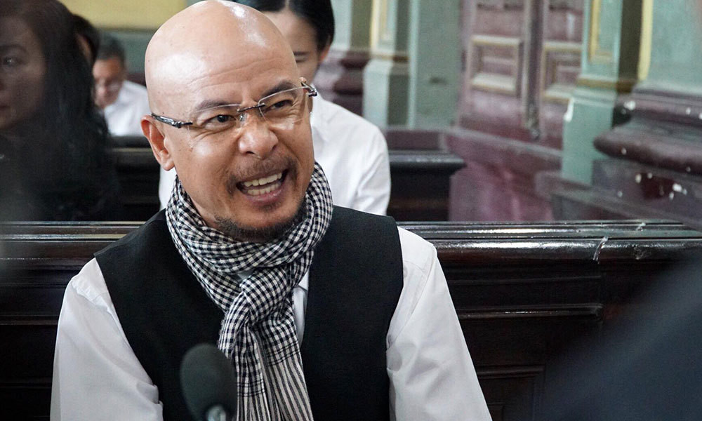 Không chỉ gây ồn ảo với vụ ly hôn nghìn tỷ suôt nhiều năm, ông Đặng Lê Nguyên Vũ (chủ thương hiệu cà phê Trung Nguyên) còn nổi tiếng với phát ngôn “tiền nhiều để lảm gì?”