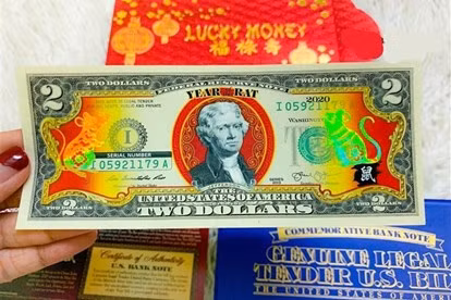 Loan tien doc la lam qua Tet... nguoi tieu dung de bi “chem dep”