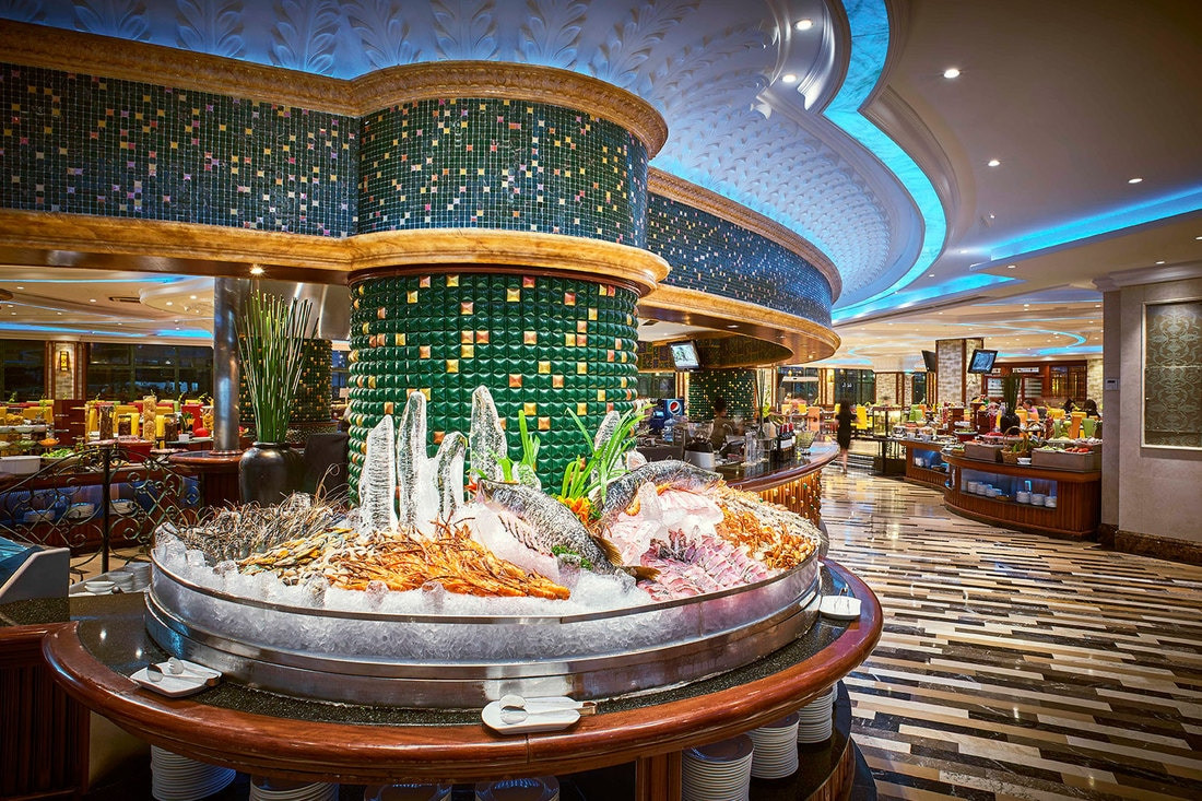 Một chủ khách sạn tiết lộ rằng, thời gian từ 6h đến 9h30 sáng, rất nhiều khách yêu cầu trà, cà phê và bữa sáng và tất cả họ đều muốn được phục vụ cùng lúc cả tại nhà hàng của khách sạn lẫn tại phòng riêng của khách.