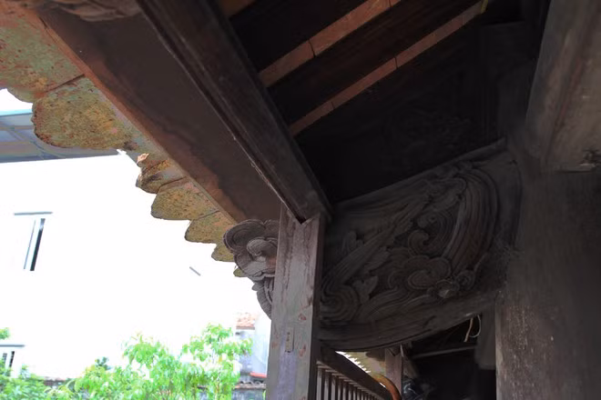 Trải qua hàng trăm năm, căn nhà bị xuống cấp. Năm 1996, Đại học nữ Chiêu Hòa (Nhật Bản) đã đầu tư khoảng một tỷ đồng để trùng tu. Ảnh: Vnexpress.