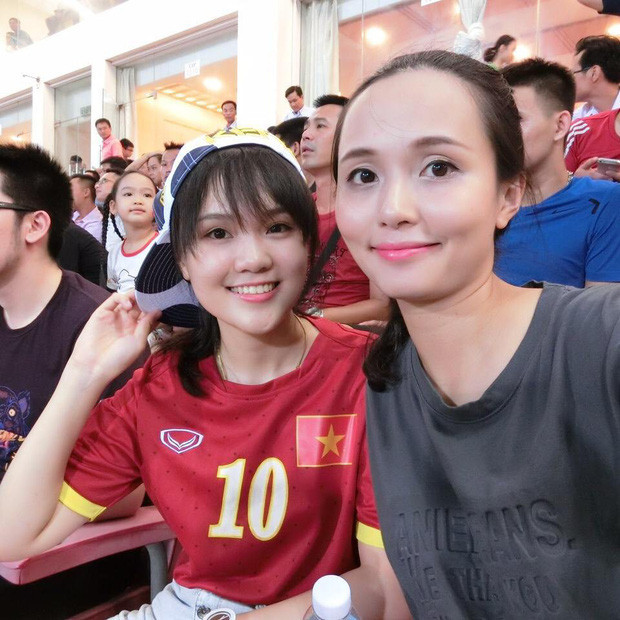 Hiện tại, hai chị em Quỳnh Anh - Huyền Mi đang thành công trong việc kinh doanh thời trang, mỹ phẩm. Ảnh: Facebook.