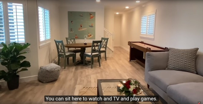 Khu vực xem ti vi và chơi game trong nhà nữ MC hải ngoại.