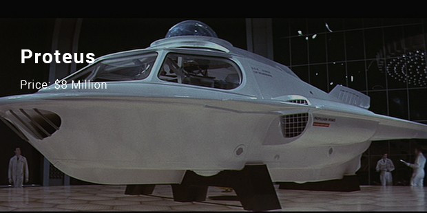 Tàu ngầm kiêm du thuyền mini Proteus được sáng tạo bởi nhà thiết kế nổi tiếng thế giới Herbe Jaubert trị giá 8 triệu USD. Sức chứa của con tàu này là 8 người.