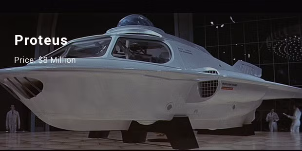 Tàu ngầm kiêm du thuyền mini Proteus được sáng tạo bởi nhà thiết kế nổi tiếng thế giới Herbe Jaubert trị giá 8 triệu USD. Sức chứa của con tàu này là 8 người.
