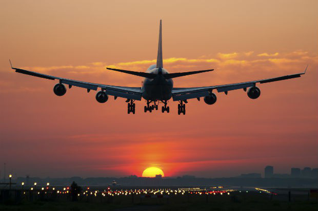 Công việc này đòi hỏi nhiều trí tuệ nên rất được phi công yêu thích. Trình độ của họ được thể hiện thông qua chuyện hạ cánh êm hay không. Nguồn ảnh: Getty. Video: 117 phi công xin nghỉ ốm: TGĐ Vietnam Airlines lên tiếng. Nguồn: VTC14