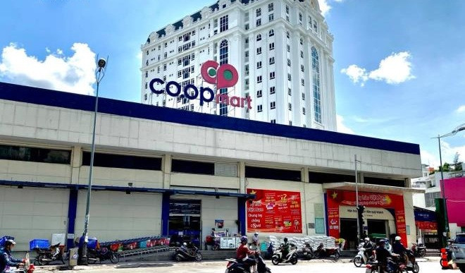 Sieu thi Co.opMart lau doi nhat kinh doanh the nao truoc tin sap dong cua?