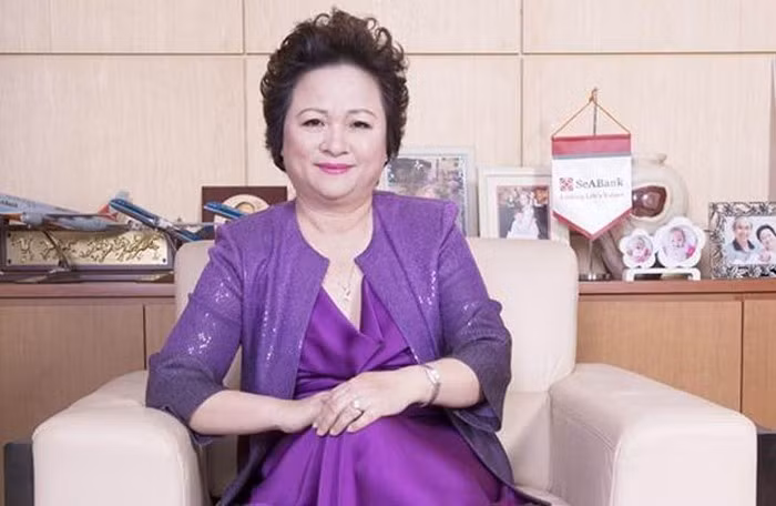 Doanh nhân kỳ cựu Nguyễn Thị Nga hiện là Phó Chủ tịch thường trực Ngân hàng TMCP Đông Nam Á (SeaBank).