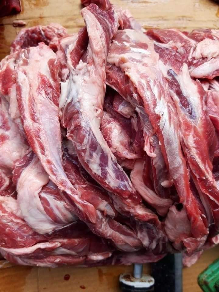 Theo chị Huyền, cách đây 5-6 năm cũng không nhập được giá rẻ ở mức 129.000 đồng, sao có thể giá 75.000 đồng/kg được?