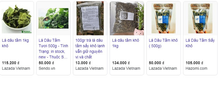 Ngoài than tổ ong, nhiều người chơi cá cảnh còn mua cả lá dâu khô để luộc cho cá, tép ăn bổ sung chất xơ. Trên các trang thương mại điện tử, lá dâu khô được bán nhiều, một túi 500g có giá 50.000 đồng.