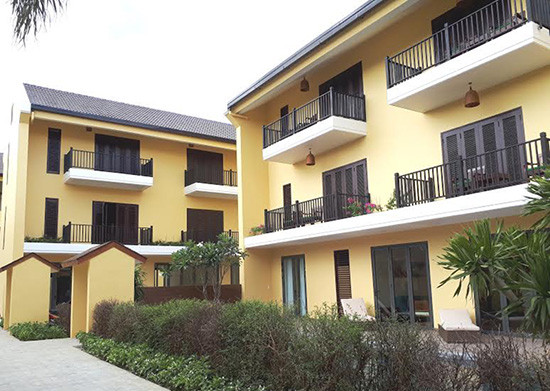 5 cơ sở cách ly y tế tập trung gồm Biệt thự Hoa Cọ (số 252, Cửa Đại, Hội An); khách sạn Little Beach - A Little Boutique Hotel &amp; Spa (số 19, Lạc Long Quân, Hội An); khách sạn La Residencia - A little Boutique Hotel &amp; Spa (số 35, Đào Duy Từ, Hội An); biệt thự Beachside Boutique (số 25, Nguyễn Phan Vinh, Hội An); khách sạn ÊMM Hội An (số 187, Lý Thường Kiệt, Hội An).