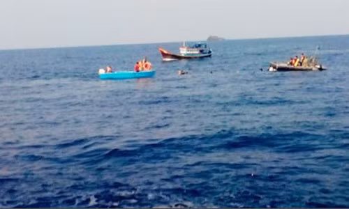 Ngu dan chung kien khong thay phi cong Su-22 bung du