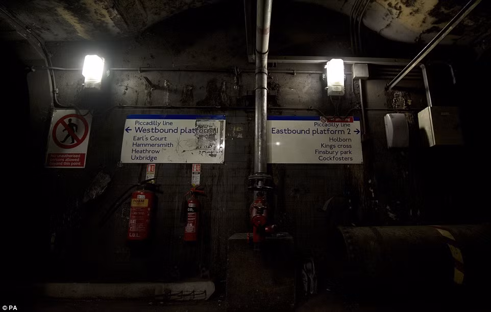 Trạm tàu điện ngầm này đóng vai trò quan trọng đối với chính phủ Anh trong Chiến tranh thế giới 2.