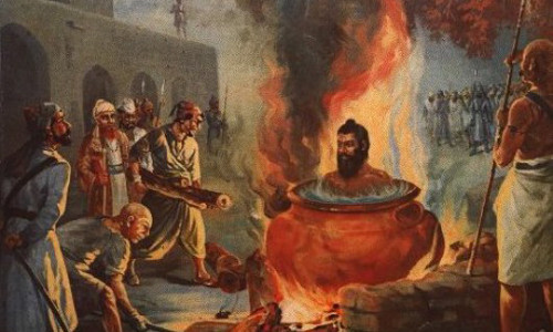 Thả vào nồi nước sôi. Vào thời Trung cổ, Anh từng duy trì một hình phạt rùng rợn đó là hành hình tử tù bằng hình thức thả vào nồi nước sôi.