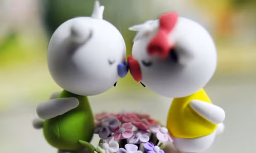  Người sinh ngày 15/4 thường thuộc tuýp người phóng khoáng, tự do, ưa phiêu lưu, mạo hiểm. Bạn là người khá năng động, nhiệt tình trong công việc và thích tham gia các hoạt động cộng đồng, từ thiện.