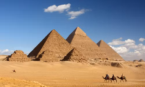 Top gia thuyet ky la ve kim tu thap Ai Cap-Hinh-3