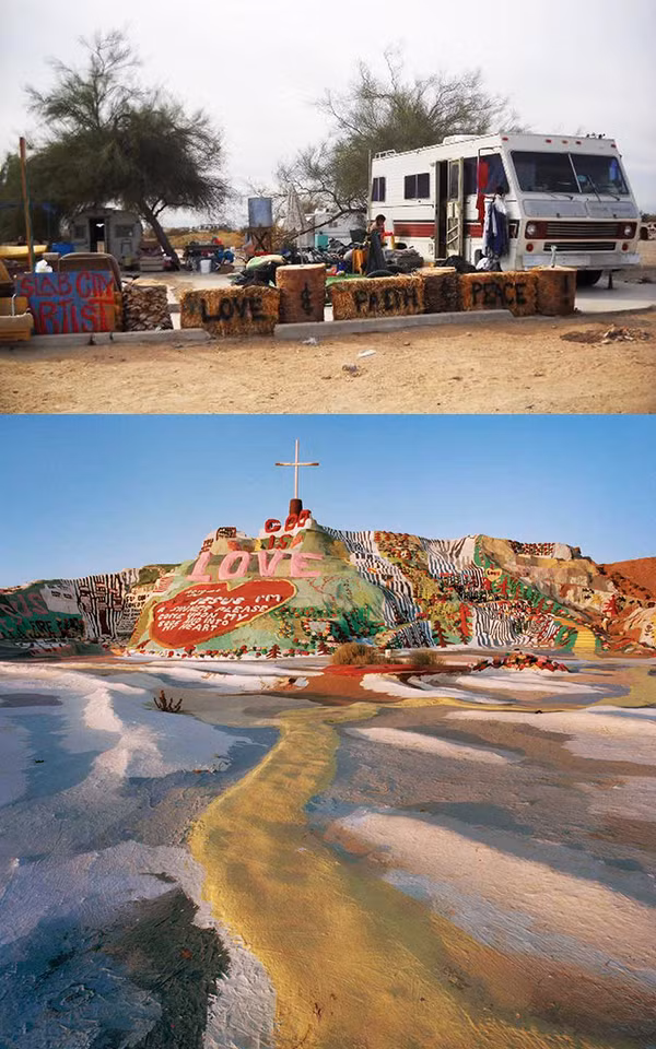 Thị trấn Slab, California không hề có dấu hiệu nào của sự sống hiện đại. Khắp thị trấn không có nước máy, điện sáng, điện thoại, ti vi....và cũng không hề có luật lệ.