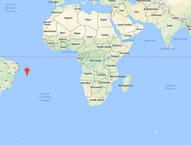 Nhiều vụ rơi máy bay đã xảy ra ở khu vực này, trong đó nổi tiếng nhất là chuyến bay 447 của Pháp chở 228 người đã rơi xuống và thiệt mạng. Nơi đây được mệnh danh là "tam giác quỷ Bermuda trên không".