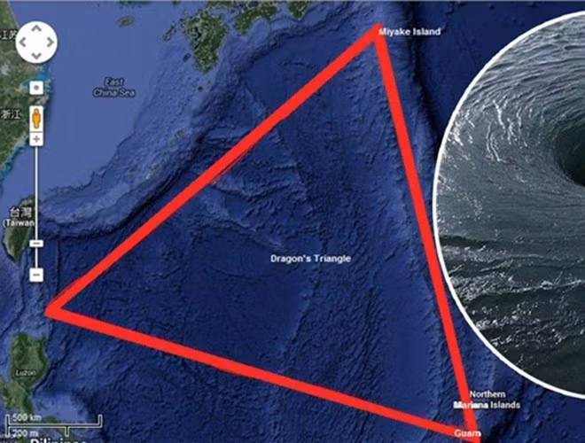 Vào khoảng 1952 - 1954, Nhật Bản đã bị mất 5 tàu chiến và hơn 700 thủy thủ đoàn ở Tam giác Rồng. Hơn 100 nhà khoa học khác nhau đã từng đưa tàu tới đây nghiên cứu, khám phá cũng lần lượt… biến mất một cách kỳ lạ.