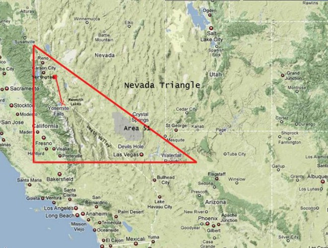 Năm 2007, nhà thám hiểm và cũng là một phi công nổi tiếng Steve Fossett đã điều khiển một máy bay cỡ nhỏ qua khu vực này trước khi biến mất không dấu vết. Phải mất tới 13 tháng sau, lực lượng cứu hộ mới tìm thấy xác máy bay và thi thể của ông Fossett.