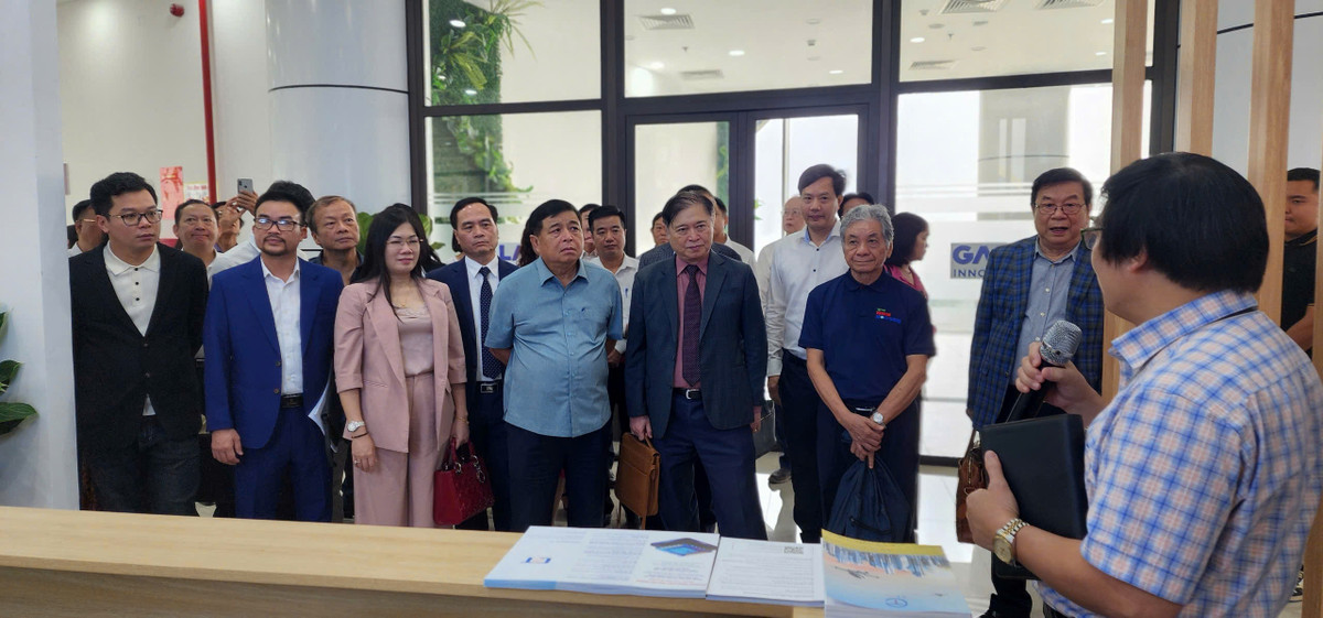 VUSTA tham quan Trung tâm Đổi mới sáng tạo Quốc gia - Hình 3 VUSTA tham quan Trung tam Doi moi sang tao Quoc gia-Hinh-3