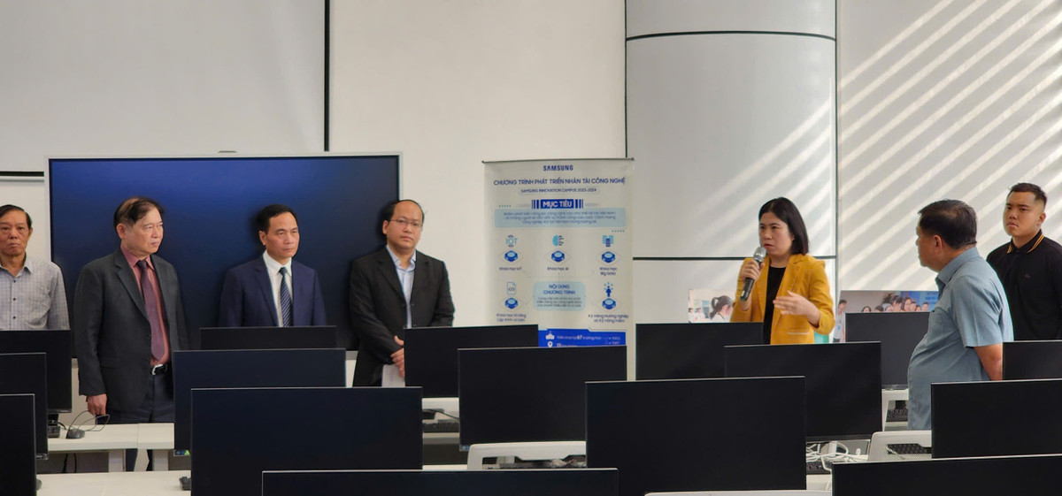 VUSTA tham quan Trung tâm Đổi mới sáng tạo Quốc gia - Hình 5 VUSTA tham quan Trung tam Doi moi sang tao Quoc gia-Hinh-5