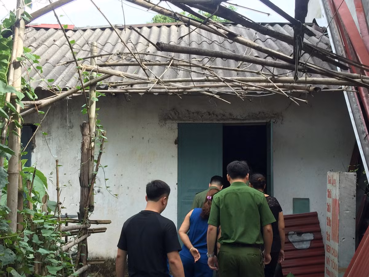 Bat thuong diem thi o Hoa Binh: 2 can bo lien quan con lai la ai?