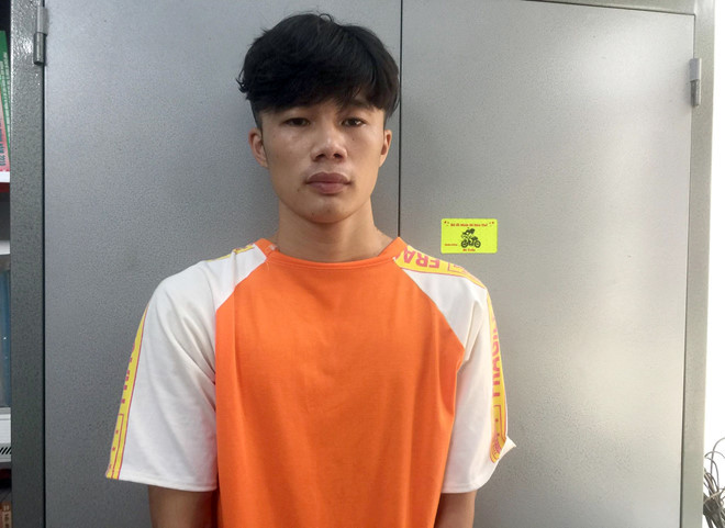 Duoc ban facebook moi ra Ha Noi choi, gai tre bi cuop sach tai san