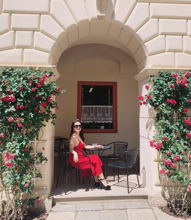 Kim Xuyến từng chia sẻ, món quà lớn nhất mà chồng tặng cho mình chính là niềm vui mỗi ngày.