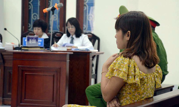 Be trai 10 tuoi bi bao hanh: “Khong nghi chong cu da man vay“