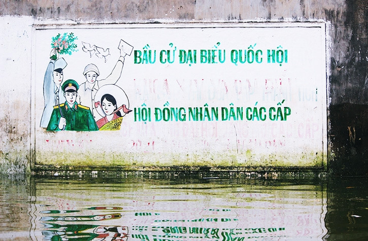 Nước lũ vẫn đang diễn biến hết sức phức tạp trên địa bàn huyện Chương Mỹ nói chung và xã Nam Phương Tiến nói riêng.