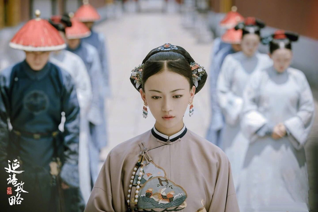 Ngô Cẩn Ngôn đẹp lạ trong Diên Hi công lược.