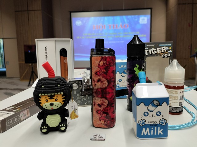 Nhan dien bien the thuoc la dien tu xam nhap vao Viet Nam