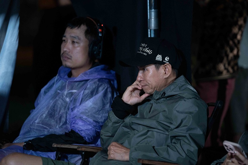 Ly Hai tiet lo hau truong canh quay sinh tu trong “Lat mat 8”-Hinh-2