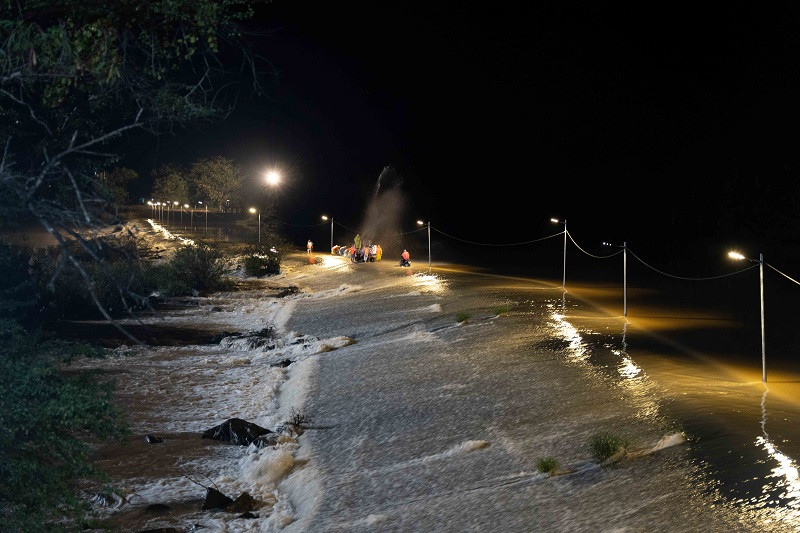 Ly Hai tiet lo hau truong canh quay sinh tu trong “Lat mat 8”