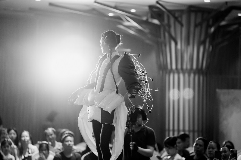 Sau khoảng thời gian xa rời sàn diễn để lấy chồng, sinh con, năm 2020, Nguyễn Hợp tuyên bố ly hôn, trở về cuộc sống độc thân. 2 năm trở lại đây, cô bắt đầu có những động thái quay trở lại làng mốt mạnh mẽ, trong đó có việc lần thứ 3 thử sức tại cuộc thi Vietnam’s Next Top Model 2024.