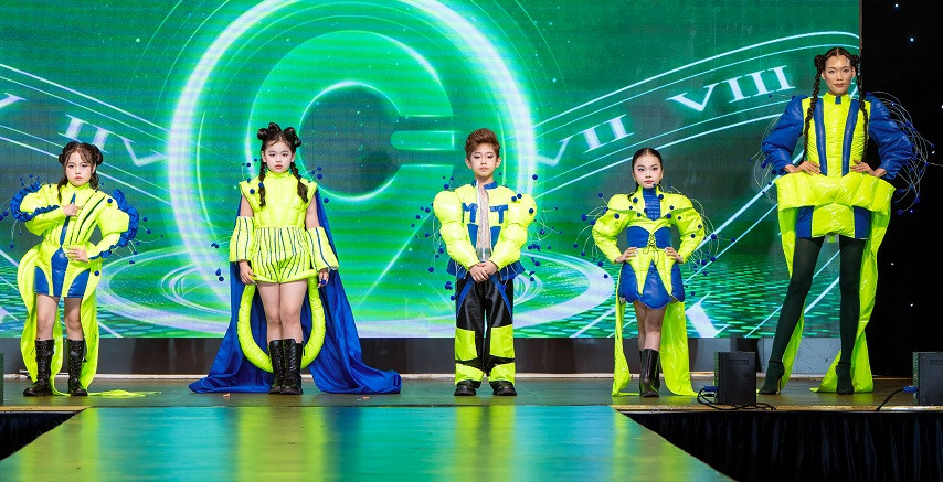 Thời gian tới, Nguyễn Hợp có nhiều dự định. Cô đảm nhận vai trò đại sứ và trình diễn trong chuỗi dự án 9 Fashion Show và Vietnam Iconic Runway.