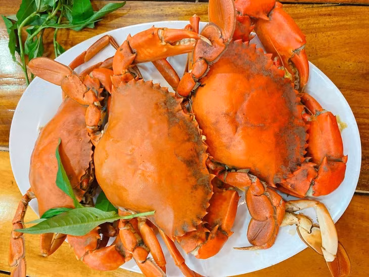 Bi zona than kinh co an duoc cua?