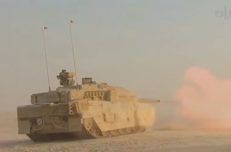 Ví dụ như với lực lượng tăng – thiết giáp, Qatar đã mua những chiếc xe tăng Leopard 2 phiên bản hiện đại nhất của nước Đức - 2A7. Tuy nhiên số lượng cũng chỉ ở mức 67 chiếc. Nguồn ảnh: