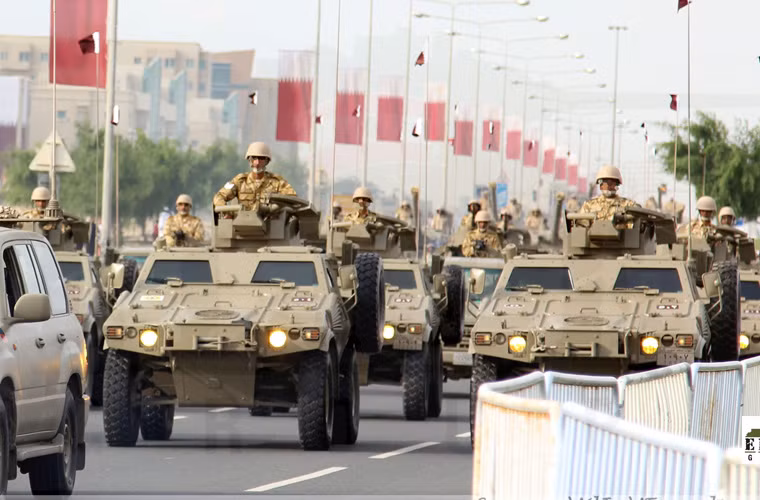 Về trang bị lực lượng xe thiết giáp, Quân đội Qatar cũng lựa chọn toàn những "anh tài ở châu Âu" như dòng xe chiến đấu bộ binh Piranha MK-II hay AMX-10P hay VAB, Humvee. Tuy nhiên, số lượng các chủng loại xe thì thuộc dạng "lắt nhắt", có đến 15 kiểu xe khác nhau, nhưng cộng số lượng lại chỉ khoảng 500 chiếc, tức là mỗi loại chỉ có chừng 30-40 chiếc. Nguồn ảnh: HASSAN EL SANEH