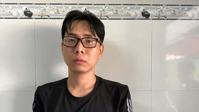 Bat giu doi tuong lua dao hang ty dong qua mang xa hoi