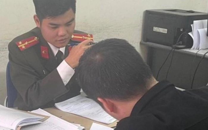 Hà Nội: Xử phạt 7,5 triệu đồng “thầy gọi hồn” trên Facebook Ha Noi: Xu phat 7,5 trieu dong “thay goi hon” tren Facebook