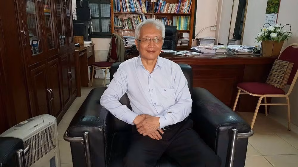 TS Nguyen Tung Lam: Nhieu thay co coi minh co quyen uy trong nha truong-Hinh-2