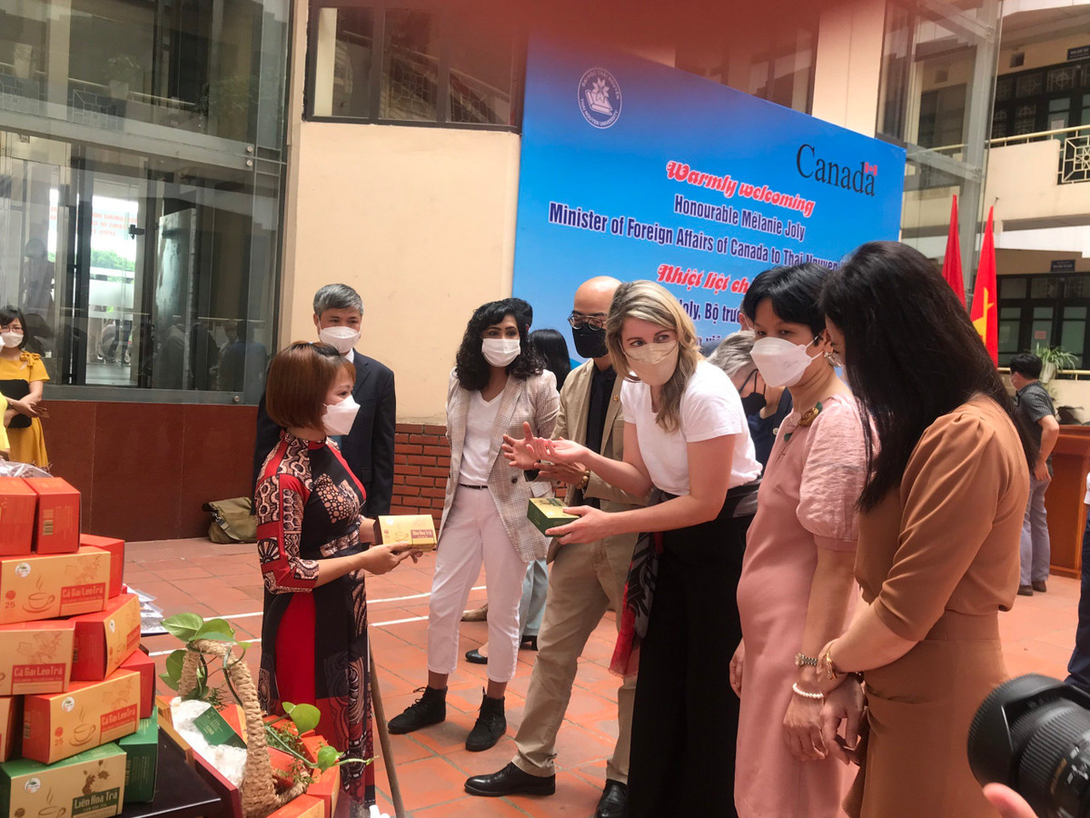 Nu giam doc Tran Thi Thuan: Thanh cong tu… ban tam dao-Hinh-5